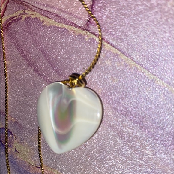 Stunning pearl like heart necklace with marine corps eagle necklace - Picture 3 of 3